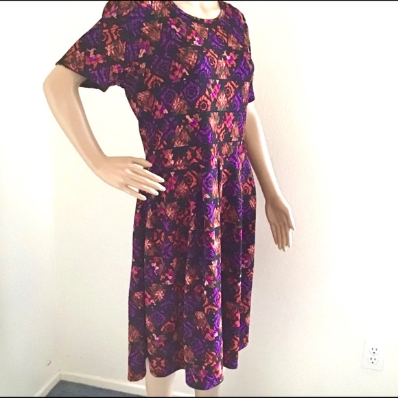 LuLaRoe AMELIA Dress Full Skirt With Pockets NWOT 2XL - Picture 2 of 5